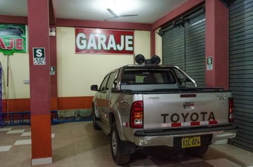 Hostal La Torre Inn