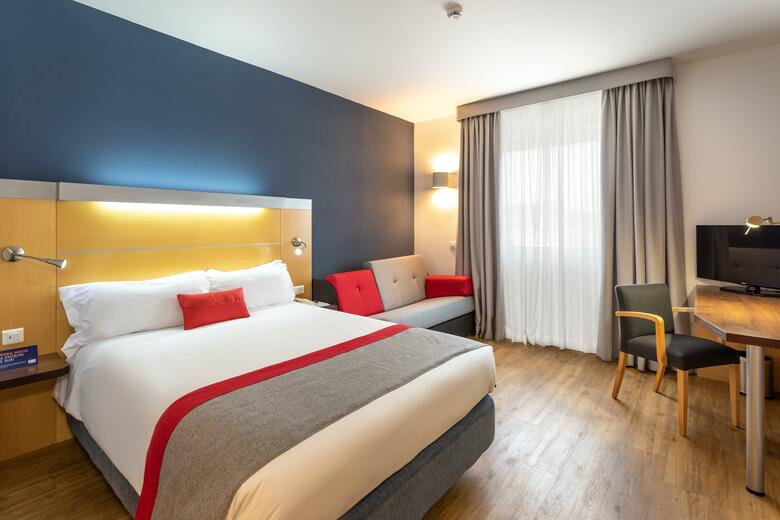 Holiday Inn Express Lisbon - Oeiras, An Ihg Hotel