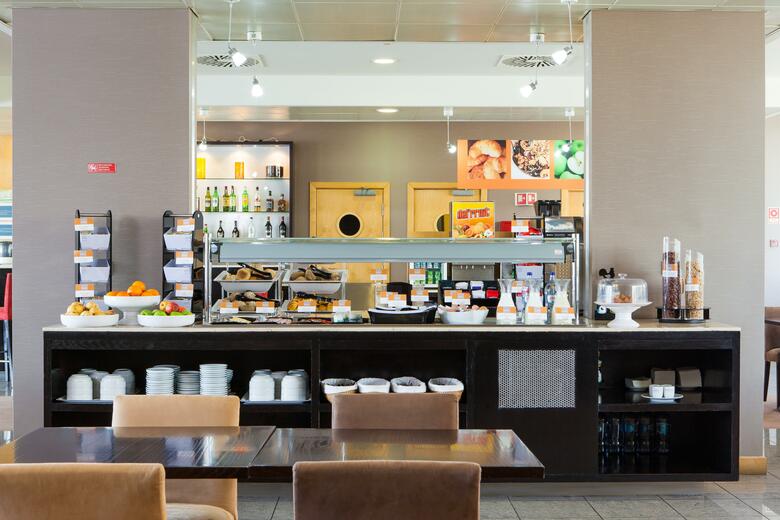 Holiday Inn Express Lisbon - Oeiras, An Ihg Hotel