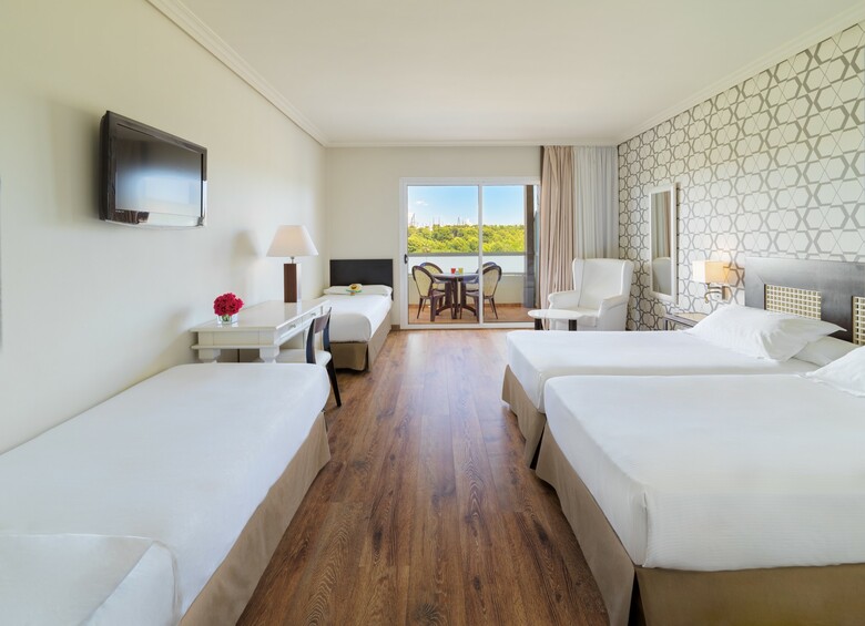 H10 Salauris Palace Hotel