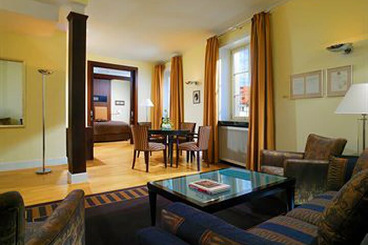Hotel Elephant