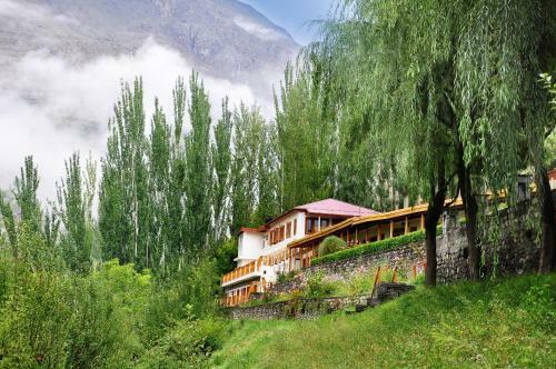 Posada Hunza Serena Inn