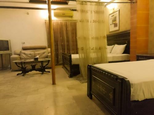 Merryday Inn Hotel
