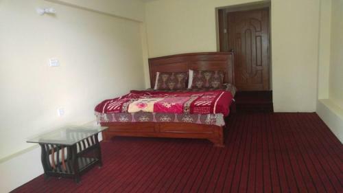 Pir Sohawa Hotel