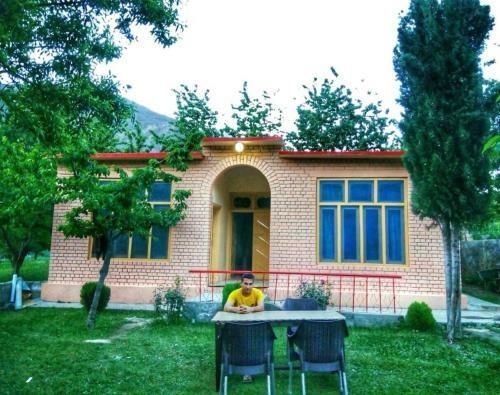 Hotel Dumani Mountain Resort