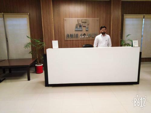 Ar Hotel