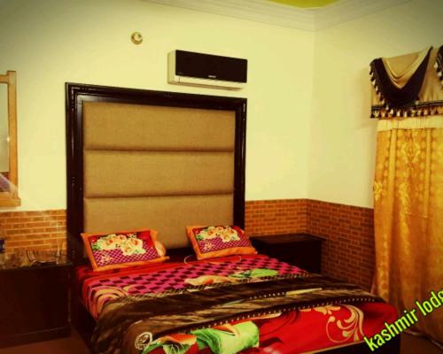 Hostal Hotel Kashmir Lodge