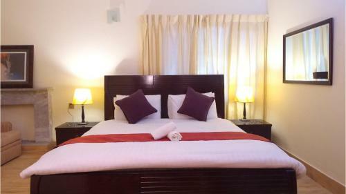 Hotel The Grand @ Gharial