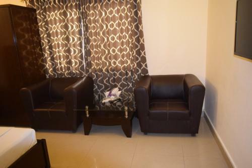 Hostal Prime Dha Guest House