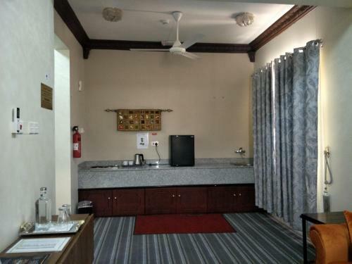 Sur Bandar Al Ayjah Hotel Apartments