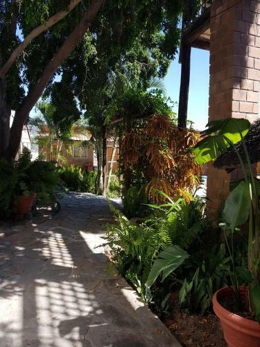 Oshandira Lodge