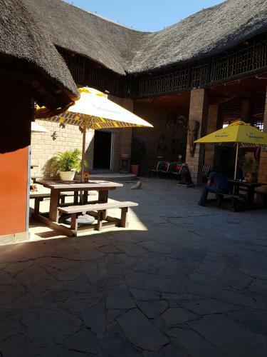 Oshandira Lodge