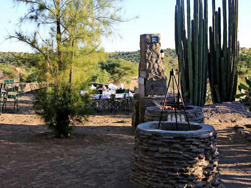 Eagle Rock Guest-farm And Business Lodge