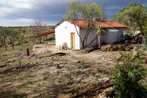 Eagle Rock Guest-farm And Business Lodge