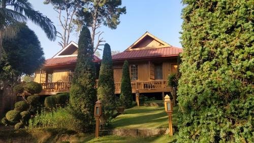 Bed & Breakfast Hillock Villa