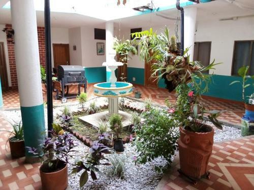 Hotel La Posada De La Ermita