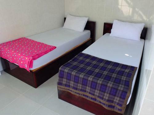 Penguin Hotel Kawthaung