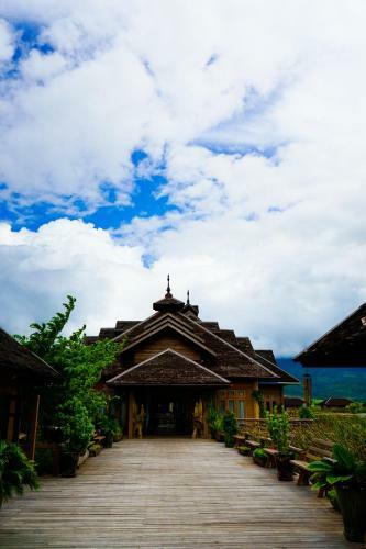 Hotel Royal Nadi Resort