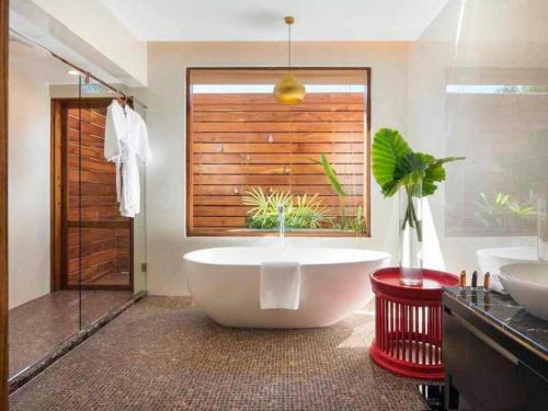 Hotel Sofitel Inle Lake Myat Min