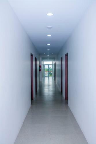 Present Hotel
