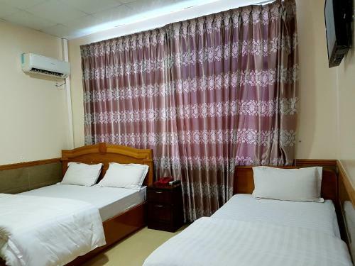 Man Thi Tar Hotel