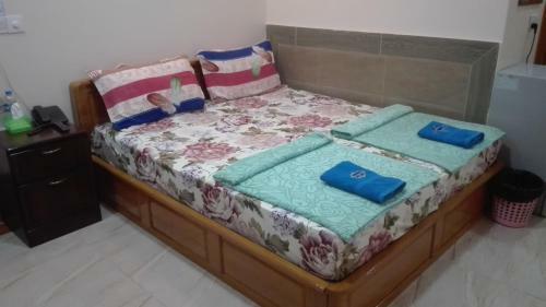 Man Thi Tar Hotel