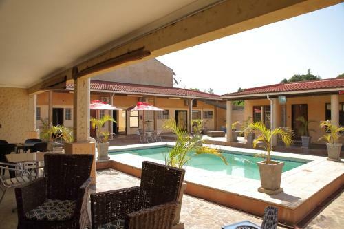 Hotel Palmeiras Guest House Matola