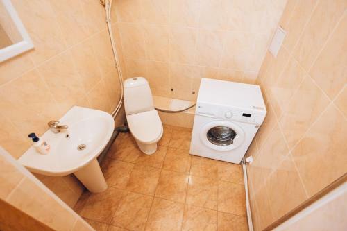 Three Bedroom Apartment Str. Lev Tolstoi 24/1