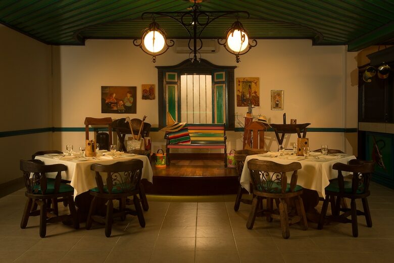 Hotel Decameron Las Heliconias
