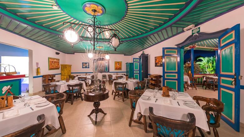 Hotel Decameron Las Heliconias