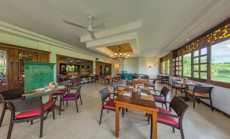 Hotel Decameron Las Heliconias
