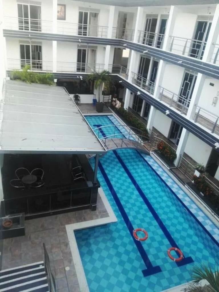 Confort Plaza Hotel