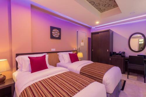 Hostal The Avenue & Spa