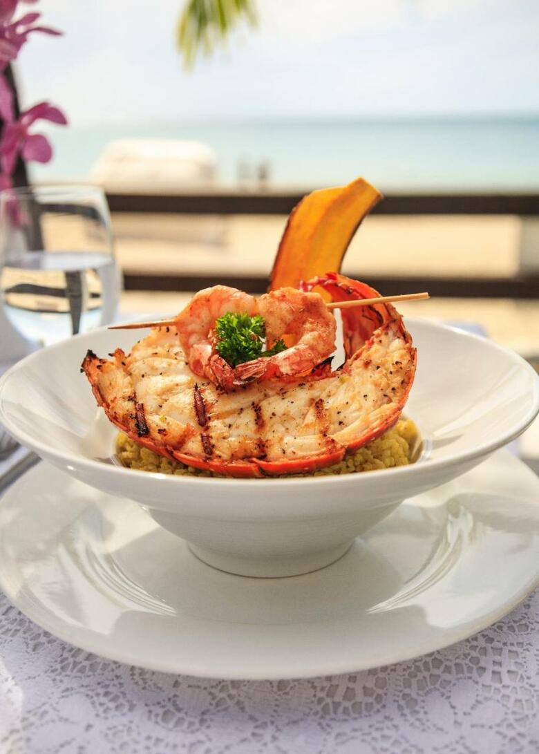 Hostal Nazaki Residences
