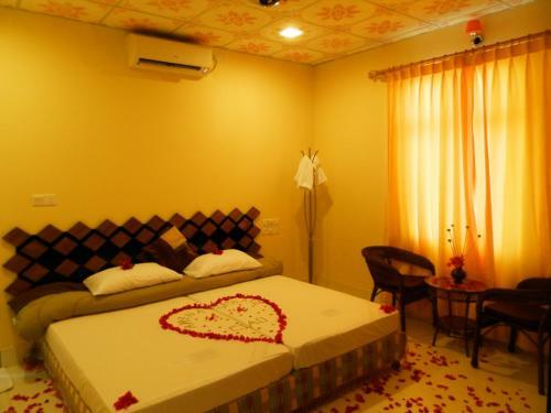 Hostal Ras Beach Inn