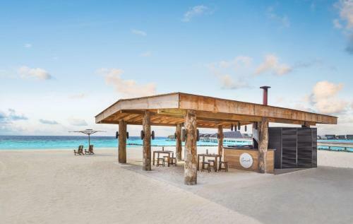 Hotel The St. Regis Maldives Vommuli Resort