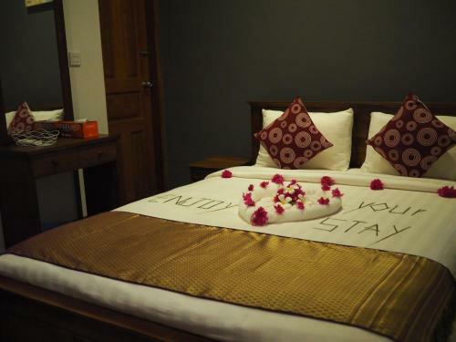Hostal Equator Homestay