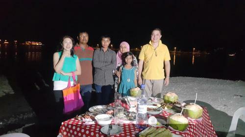 Hostal Equator Homestay