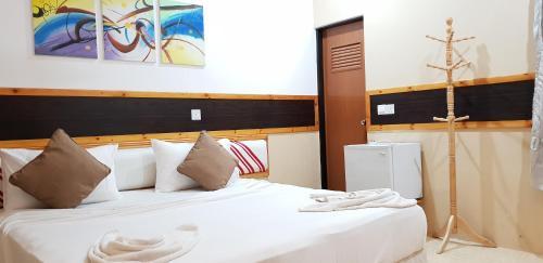Hostal Arora Inn
