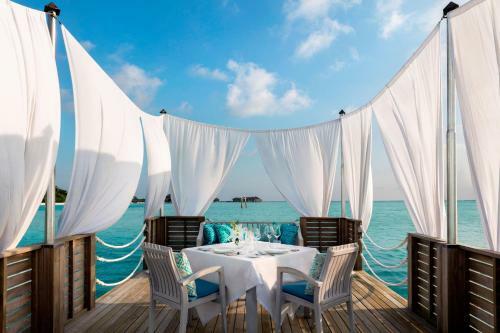 Hotel Anantara Dhigu Maldives Resort