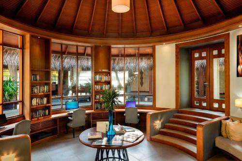Hotel Anantara Dhigu Maldives Resort