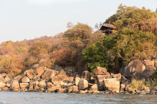 Safari Beach Lodge