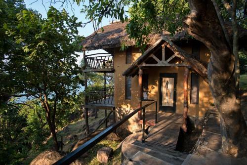 Safari Beach Lodge