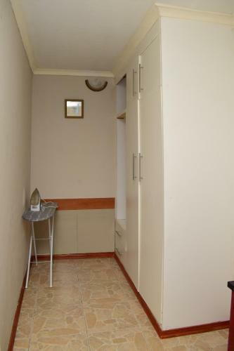 Hostal 244 Guest House