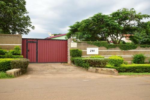 Hostal 244 Guest House