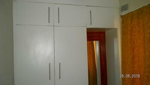 Hostal 244 Guest House