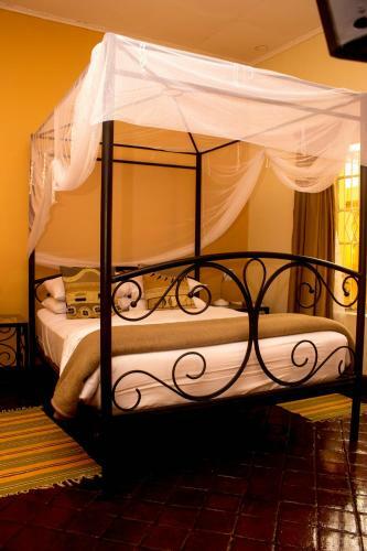 Hotel Casa Mia Lodge & Restaurant