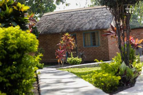 Hotel Mkunkhula Baobab Lodge