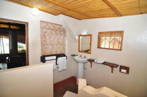 Ngala Beach Lodge