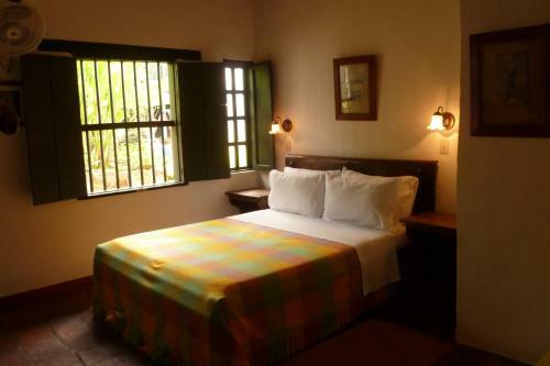 Hotel Hostal Mision Santa Barbara